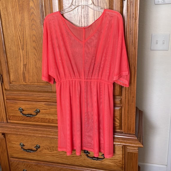 Floral Print Mesh Cover Up NWOT size Large - Picture 7 of 7